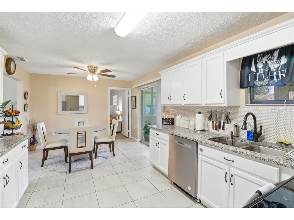 562 Silver Course Loop Ocala FL 34472 OM711377 image16