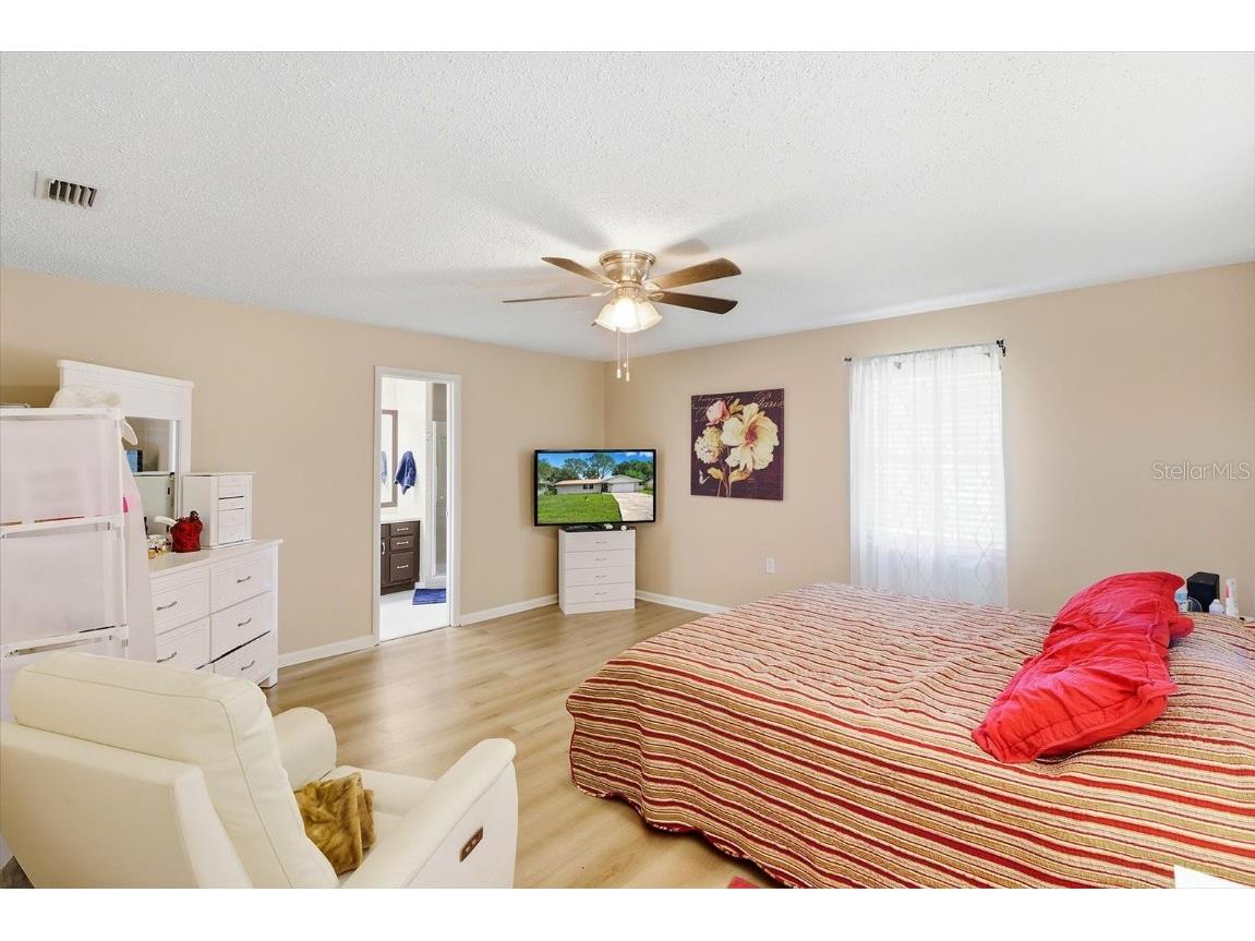 562 Silver Course Loop Ocala FL 34472 OM711377 image22