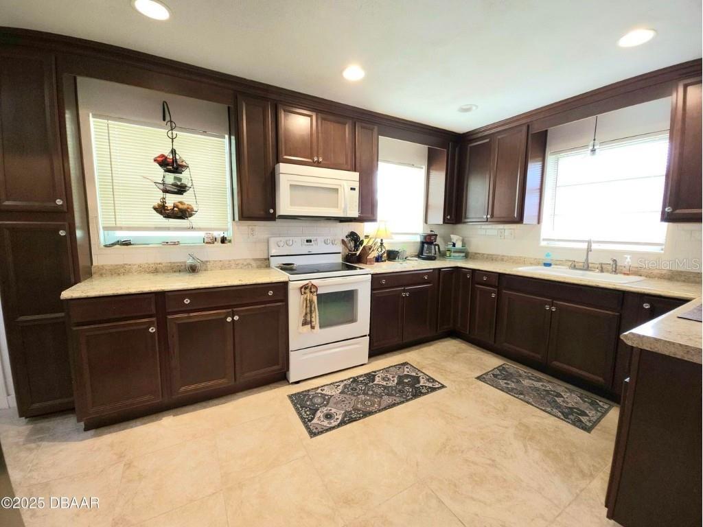 562 South Street Daytona Beach FL 32114 O6346435 image12