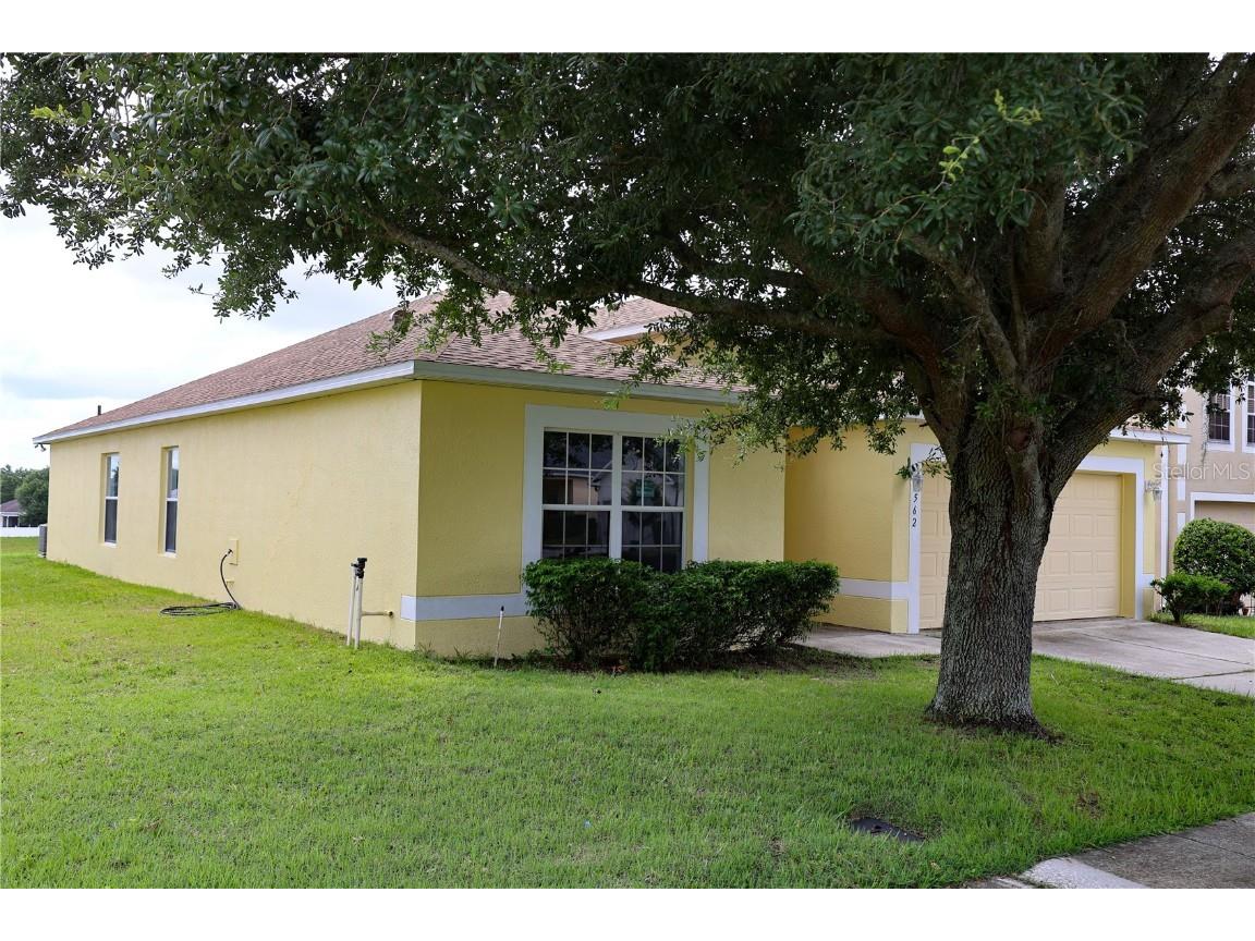 562 Stonewall Avenue Haines City FL 33844 B4901993 image2