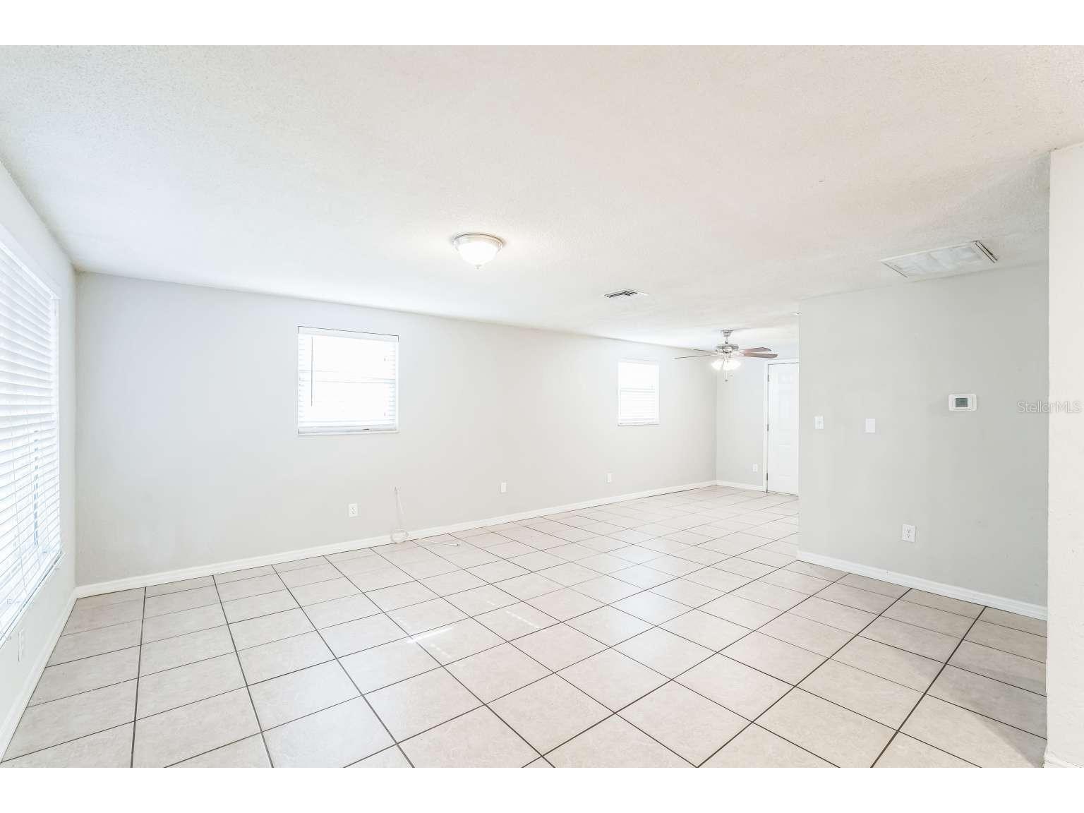 5620 90th Avenue N Pinellas Park FL 33782 TB8462673 image7