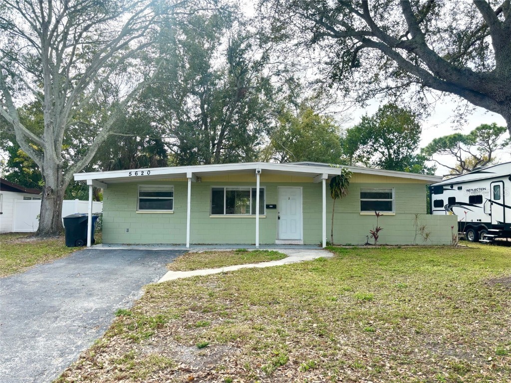 5620 Harding Boulevard NE Saint Petersburg FL 33703 T3504726 image1