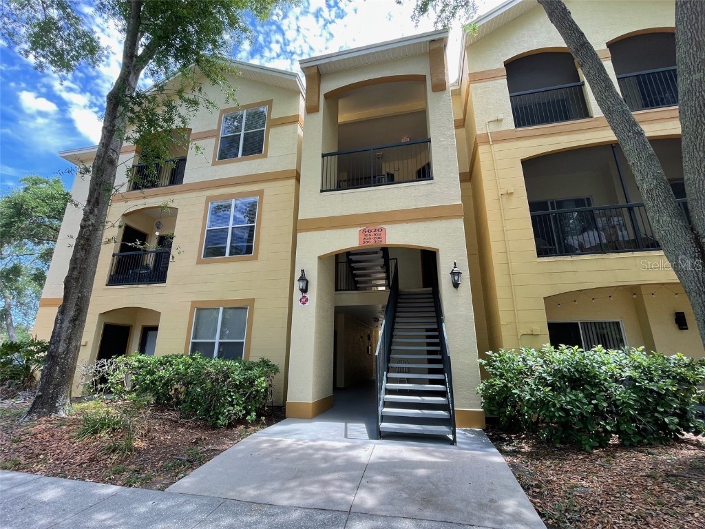 5620 Pinnacle Heights Circle #207 Tampa FL 33624 T3551224 image1