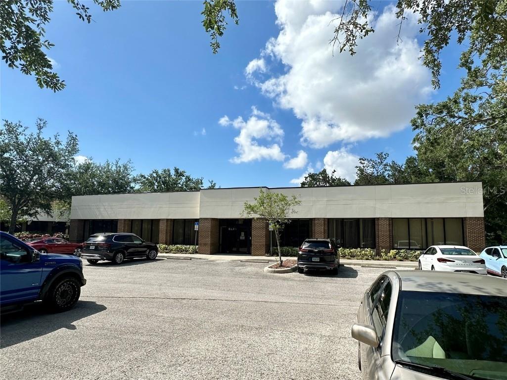 5620 W Sligh Avenue Tampa FL 33634 W7877018 image9