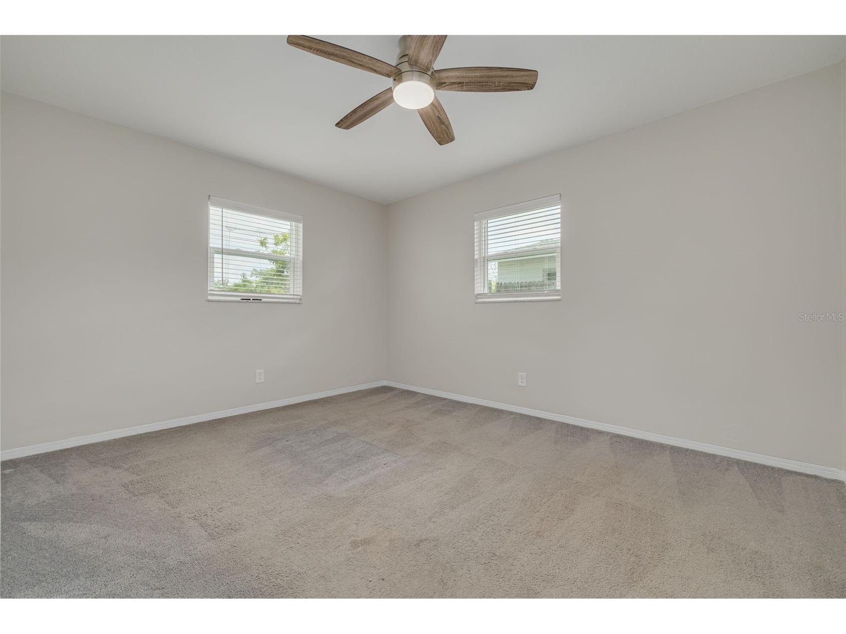 5621 16th Avenue N Saint Petersburg FL 33710 TB8513291 image10