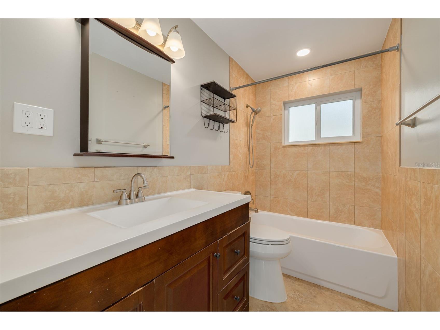 5621 16th Avenue N Saint Petersburg FL 33710 TB8513291 image12