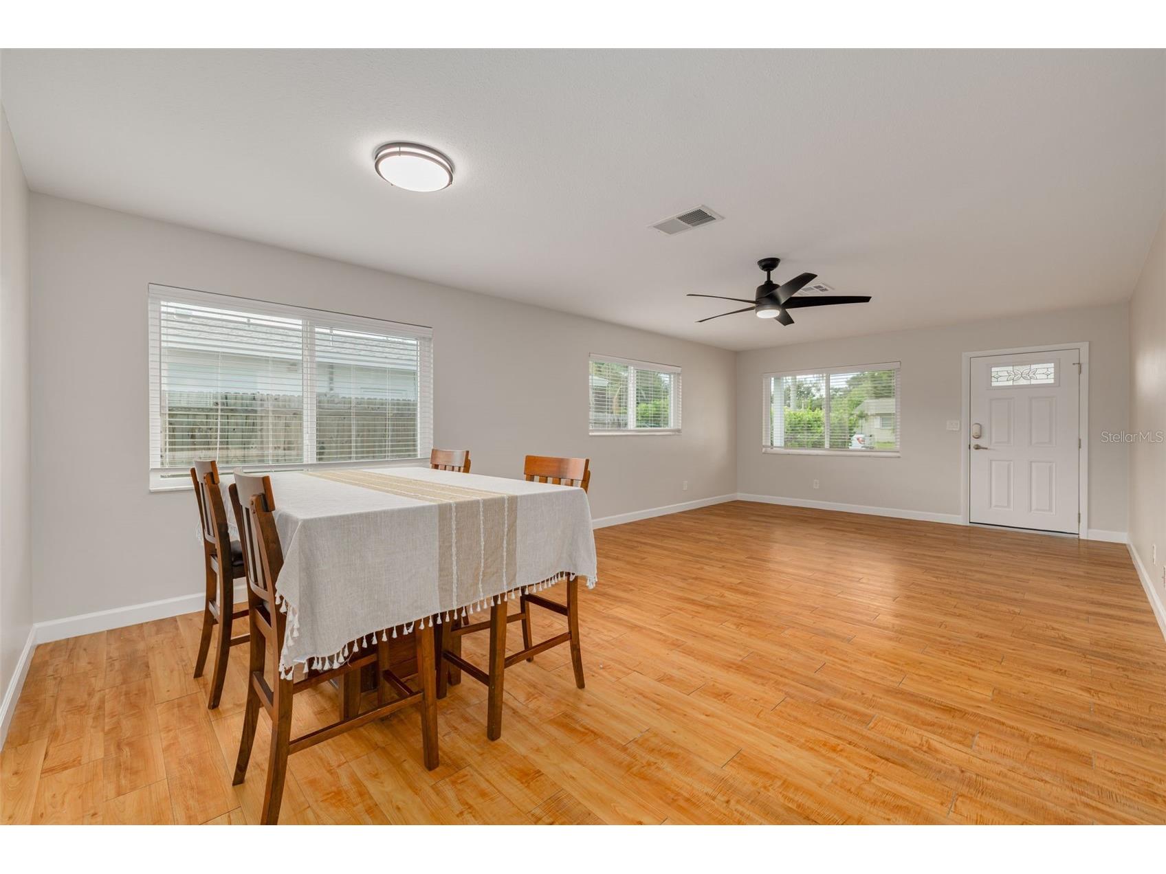 5621 16th Avenue N Saint Petersburg FL 33710 TB8513291 image5