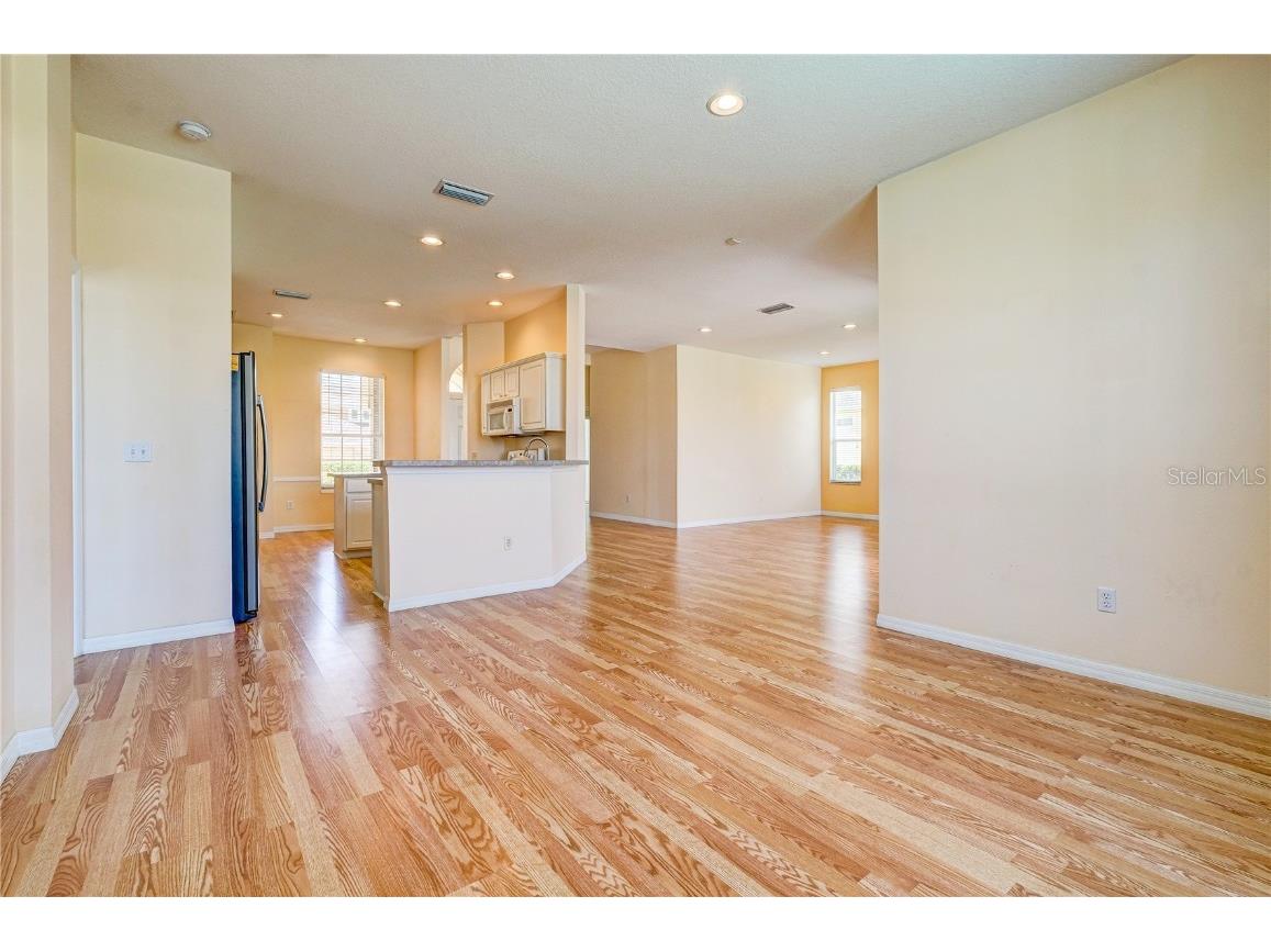 5621 52nd Avenue W Bradenton FL 34210 A4668629 image11