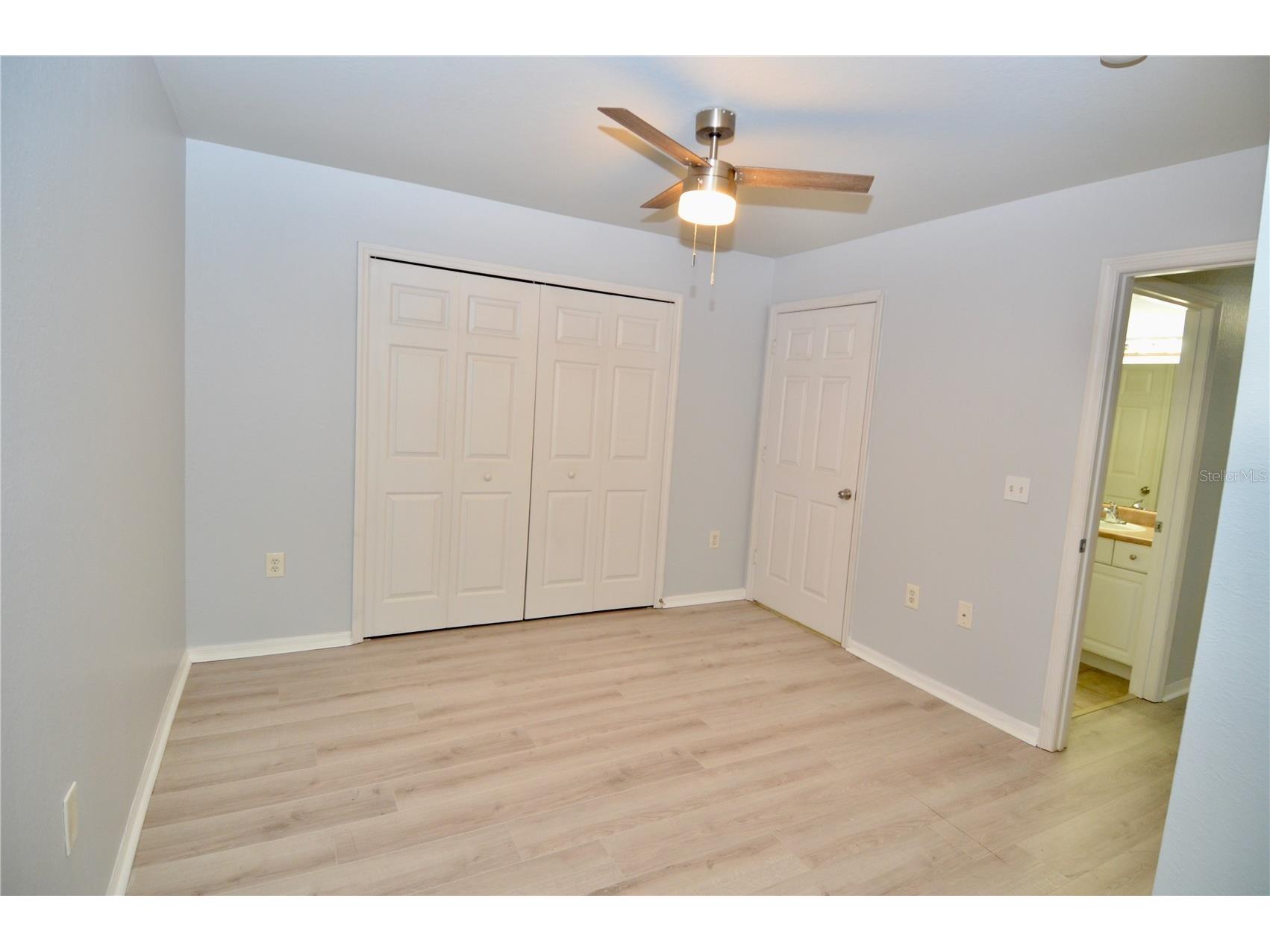 5621 Bidwell Parkway #202 Sarasota FL 34233 A4697287 image13