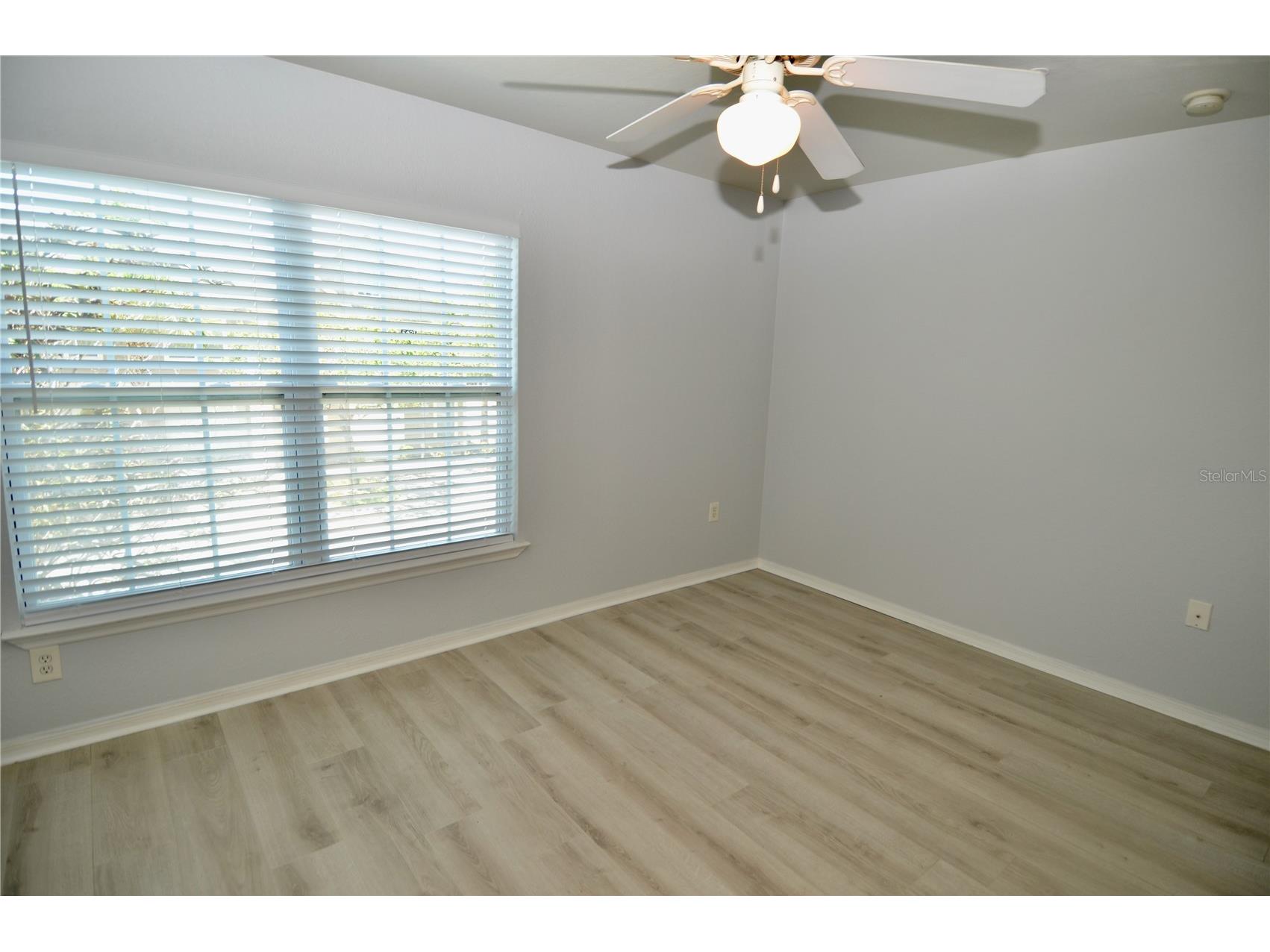 5621 Bidwell Parkway #202 Sarasota FL 34233 A4697287 image9