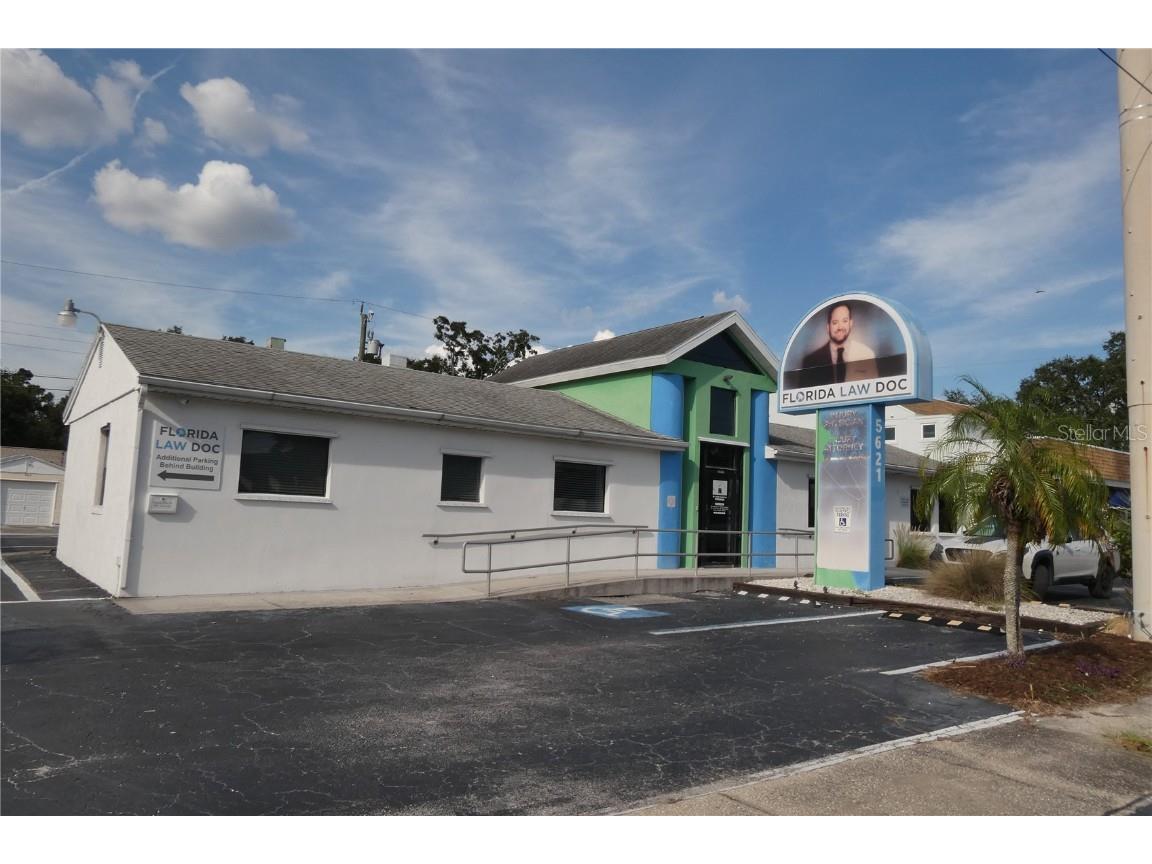 5621 Central Avenue Saint Petersburg FL 33710 TB8432847 image1