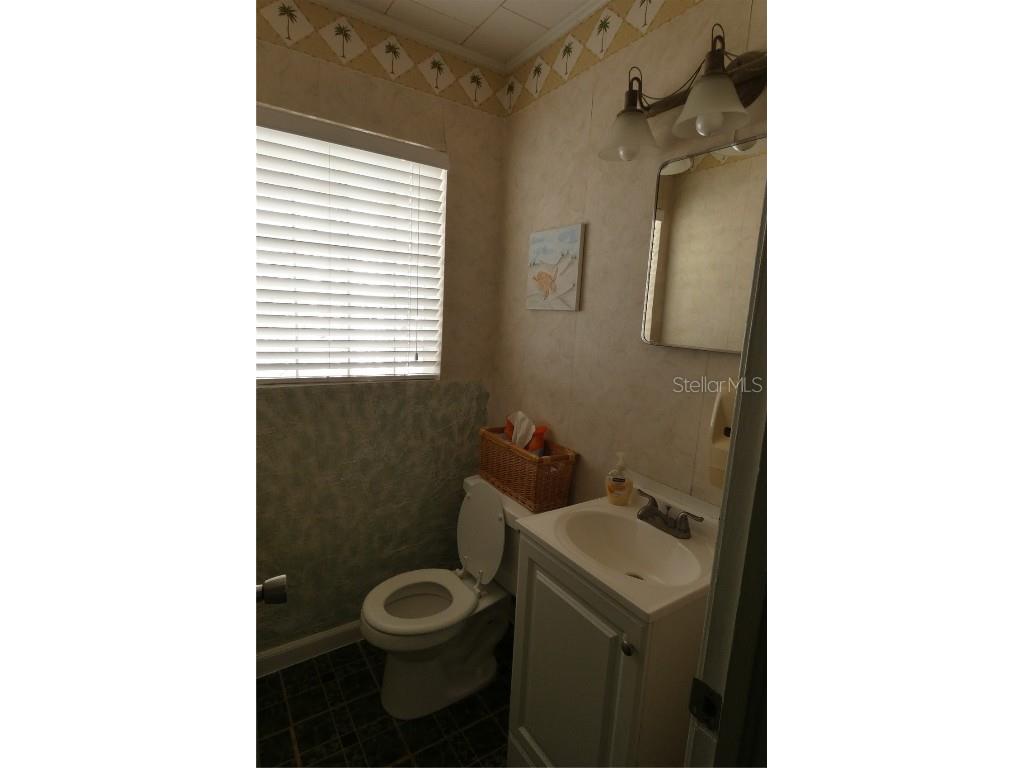 5621 Central Avenue Saint Petersburg FL 33710 TB8432847 image12