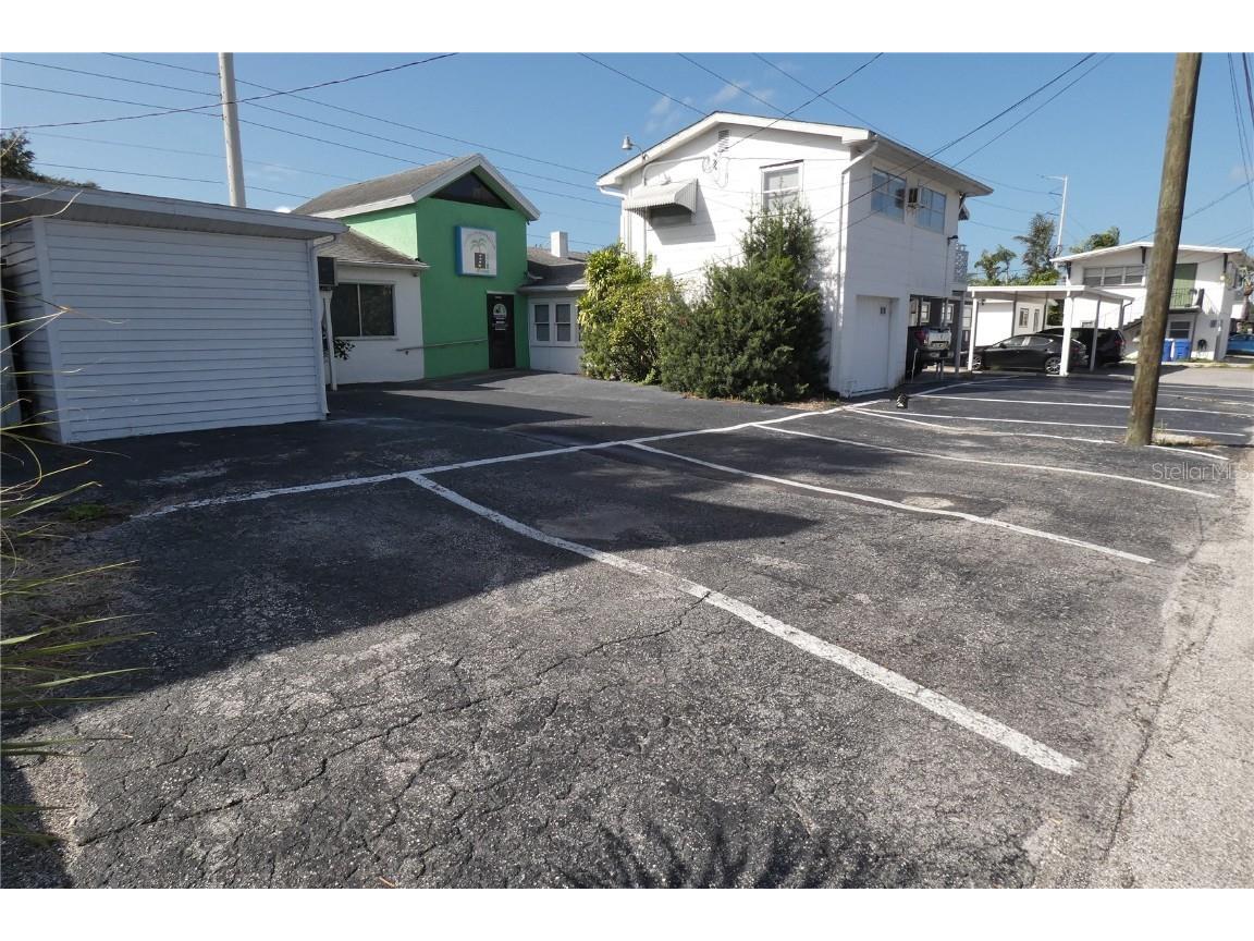 5621 Central Avenue Saint Petersburg FL 33710 TB8432847 image30