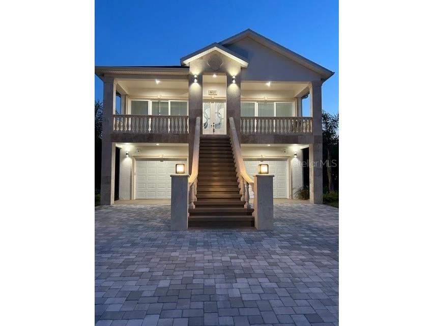 5621 Egrets Place New Port Richey FL 34652 W7854242 image1