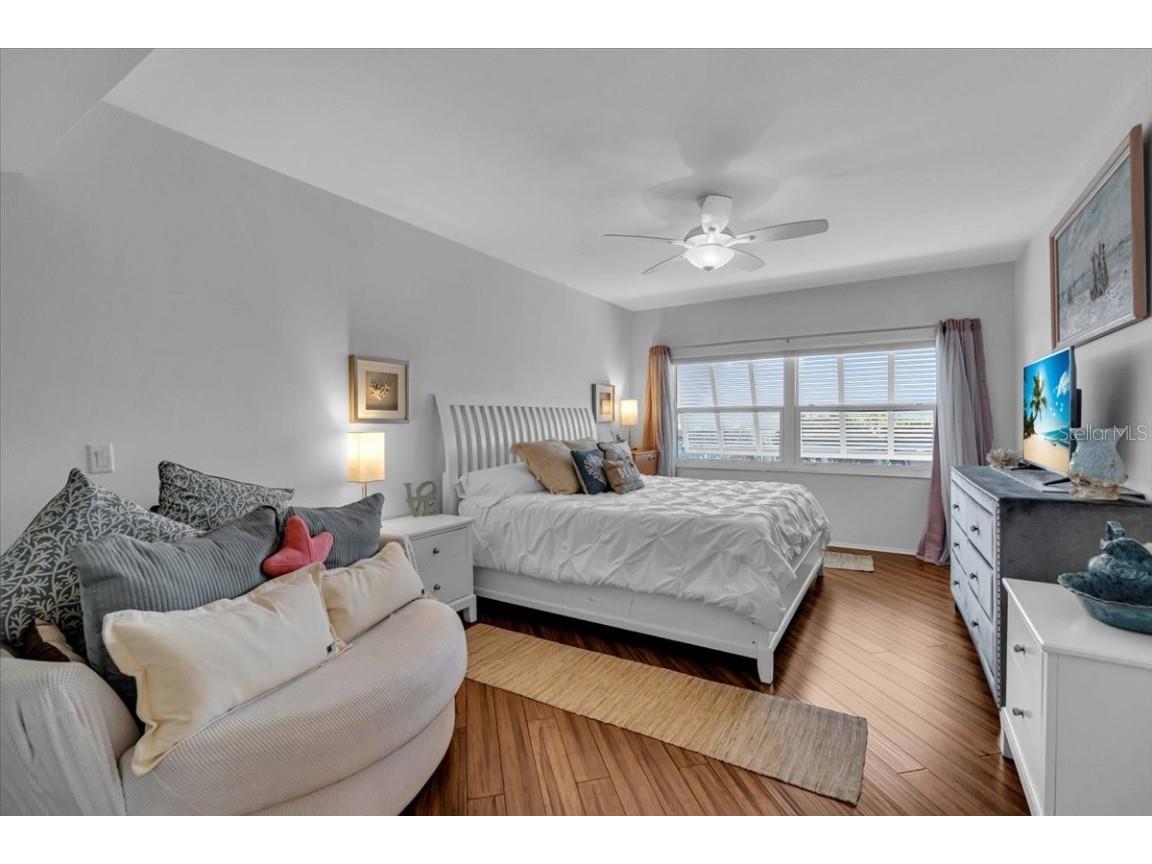 5621 Gulf Of Mexico Drive #102 Longboat Key FL 34228 A4631757 image14