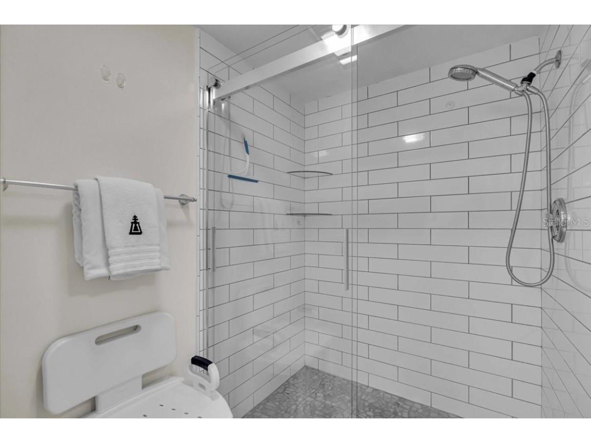 5621 Gulf Of Mexico Drive #102 Longboat Key FL 34228 A4631757 image17