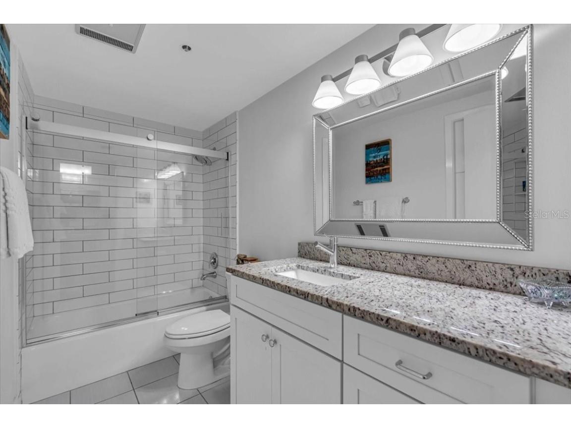 5621 Gulf Of Mexico Drive #102 Longboat Key FL 34228 A4631757 image5