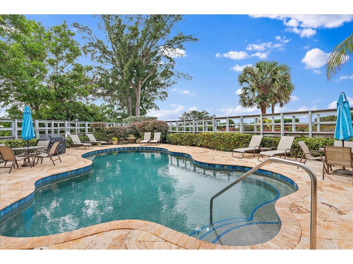 5621 Gulf Of Mexico Drive #103 Longboat Key FL 34228 A4593076 image35