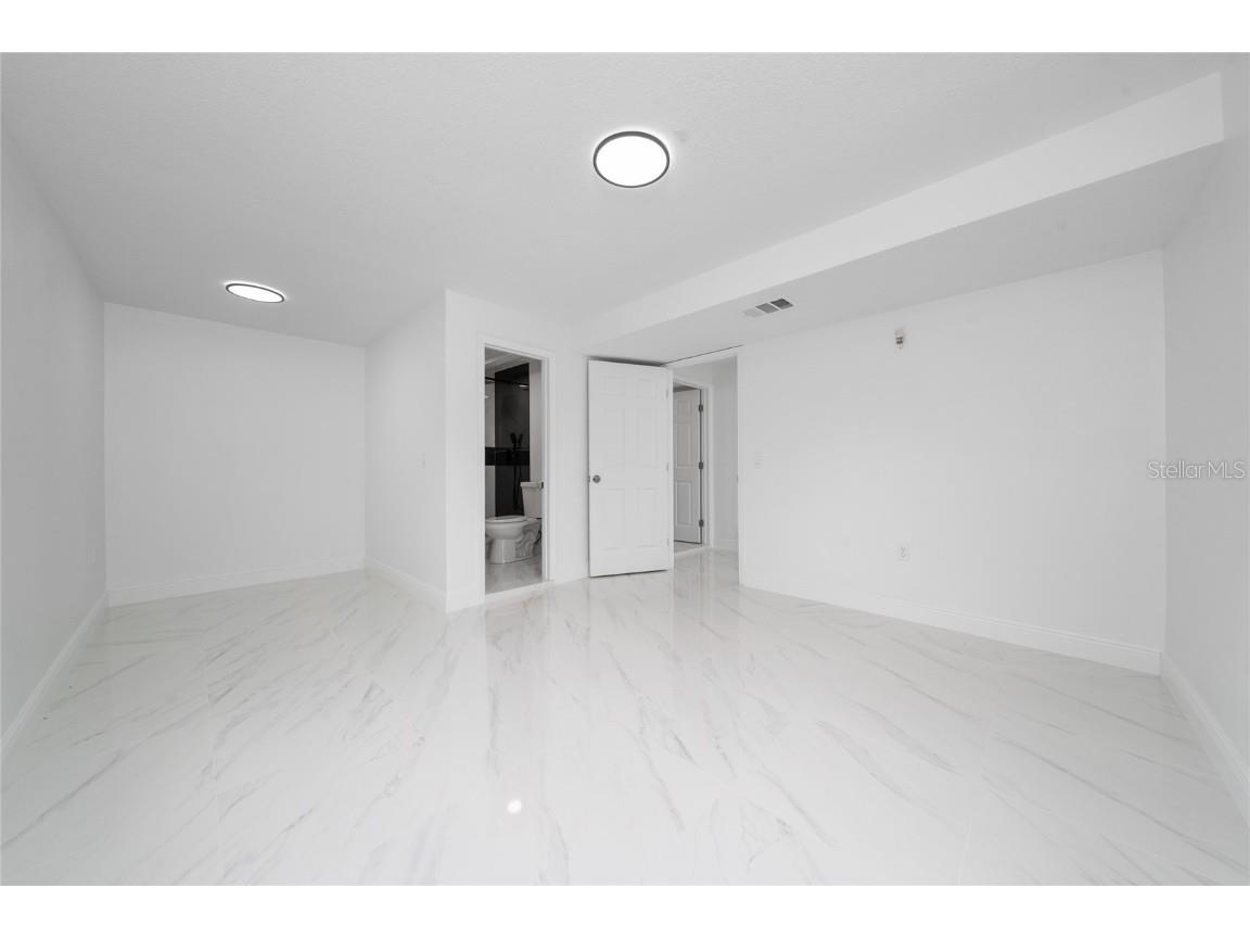 5621 Lunsford Drive Orlando FL 32818 O6341000 image16