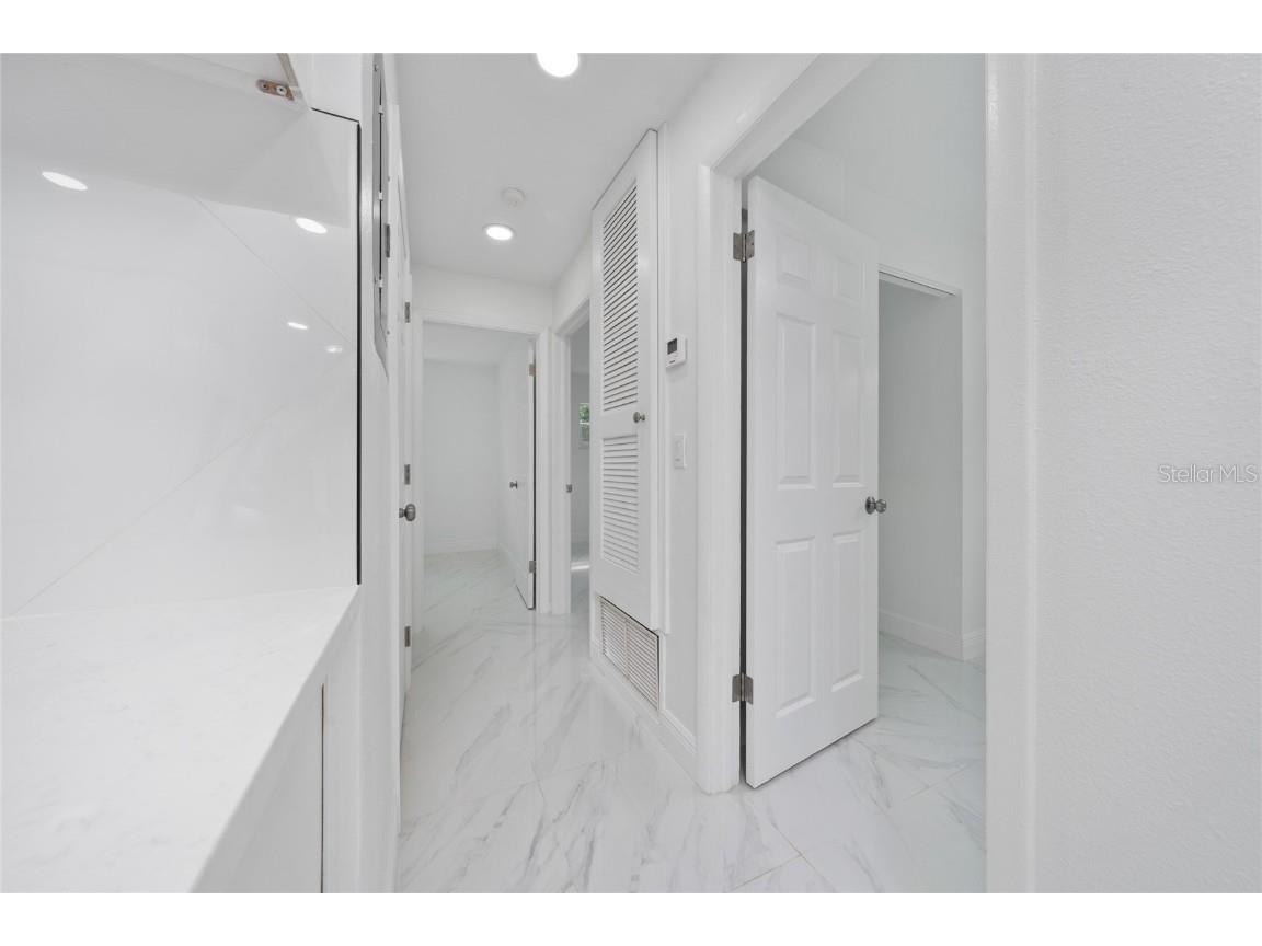 5621 Lunsford Drive Orlando FL 32818 O6341000 image17