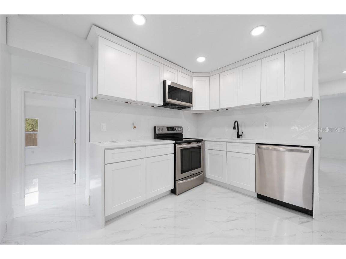 5621 Lunsford Drive Orlando FL 32818 O6341000 image6