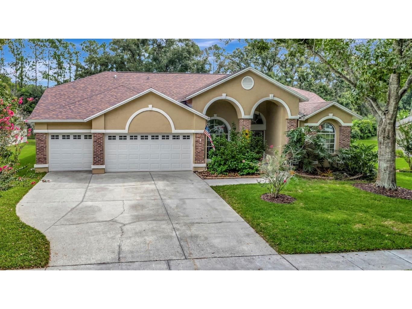 5622 Glencrest Boulevard Tampa FL 33625 TB8427689 image1