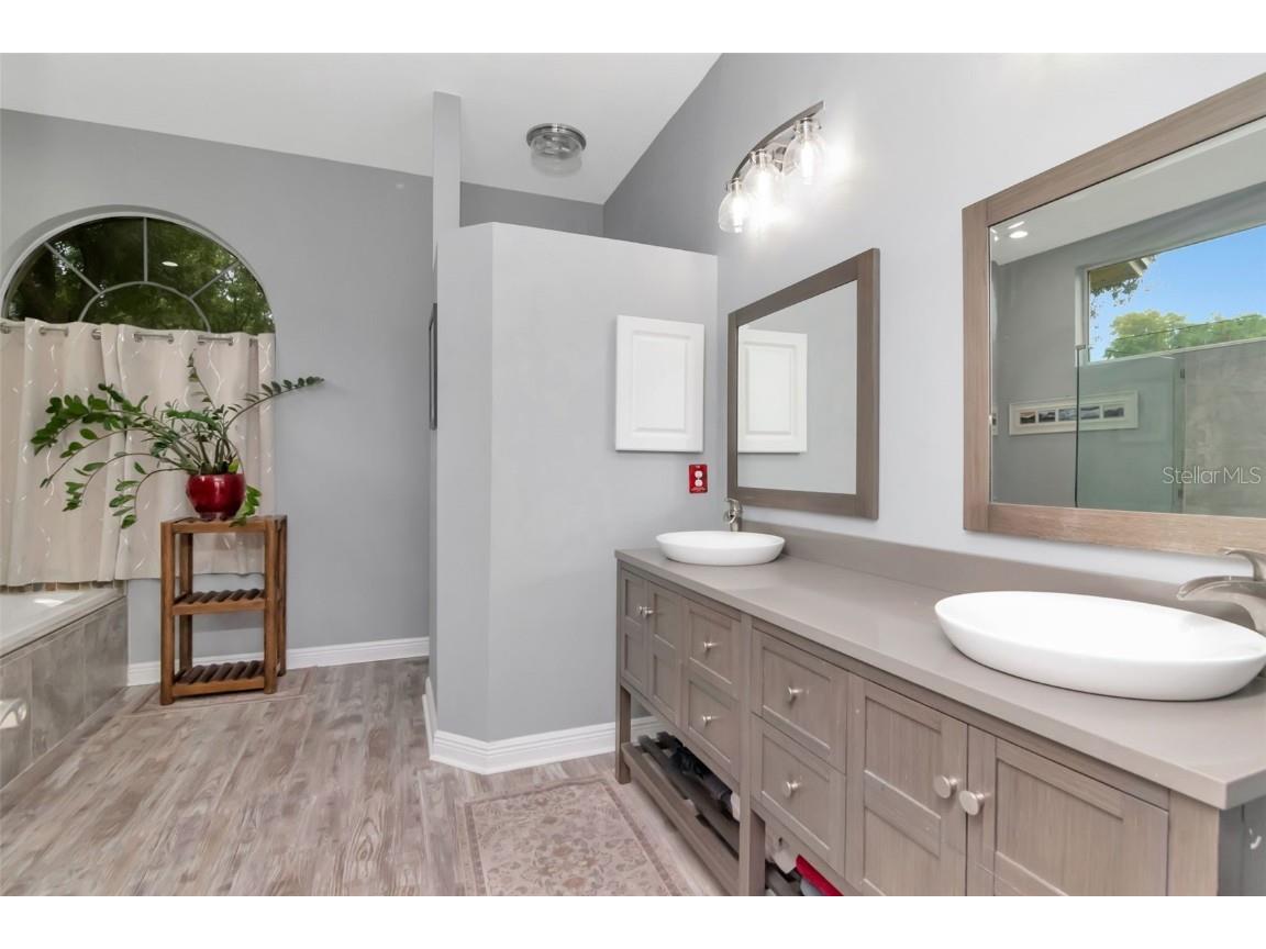 5622 Glencrest Boulevard Tampa FL 33625 TB8427689 image14