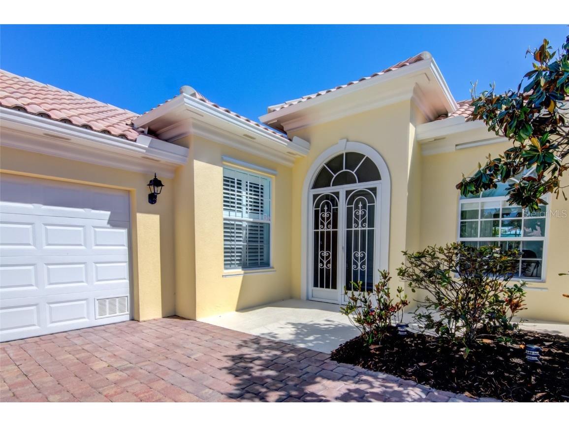 5622 Octonia Place Sarasota FL 34238 A4645184 image3