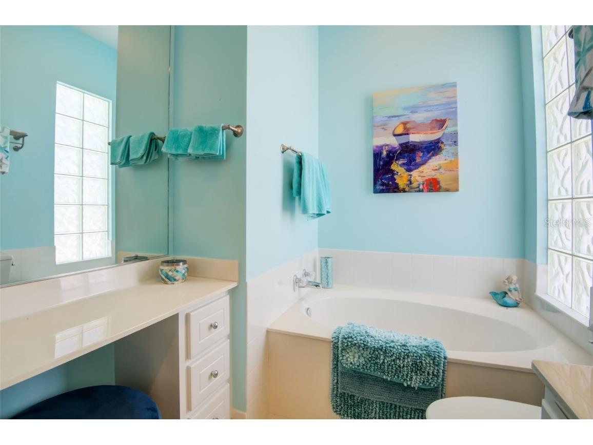 5622 Octonia Place Sarasota FL 34238 A4645184 image31