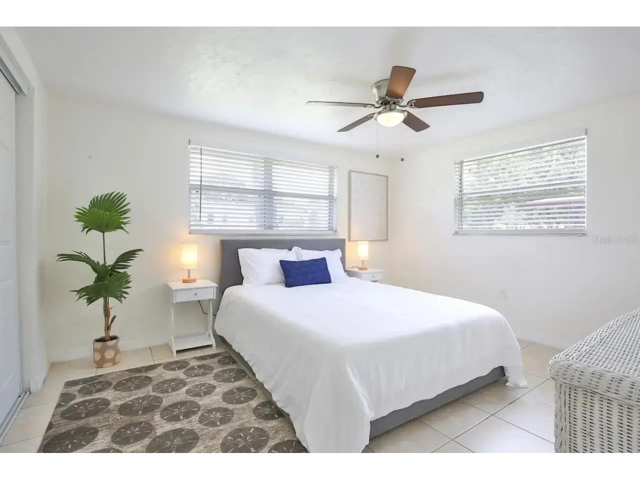 5622 S Lockwood Ridge Road Sarasota FL 34231 A4685742 image15
