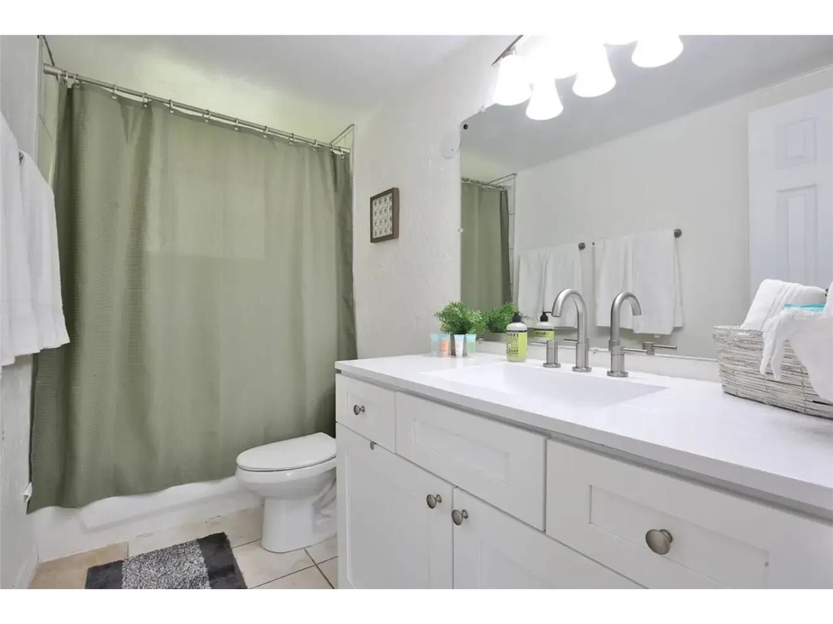 5622 S Lockwood Ridge Road Sarasota FL 34231 A4685742 image21