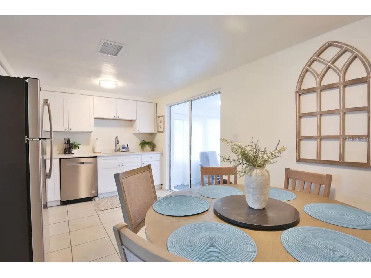 5622 S Lockwood Ridge Road Sarasota FL 34231 A4685742 image9