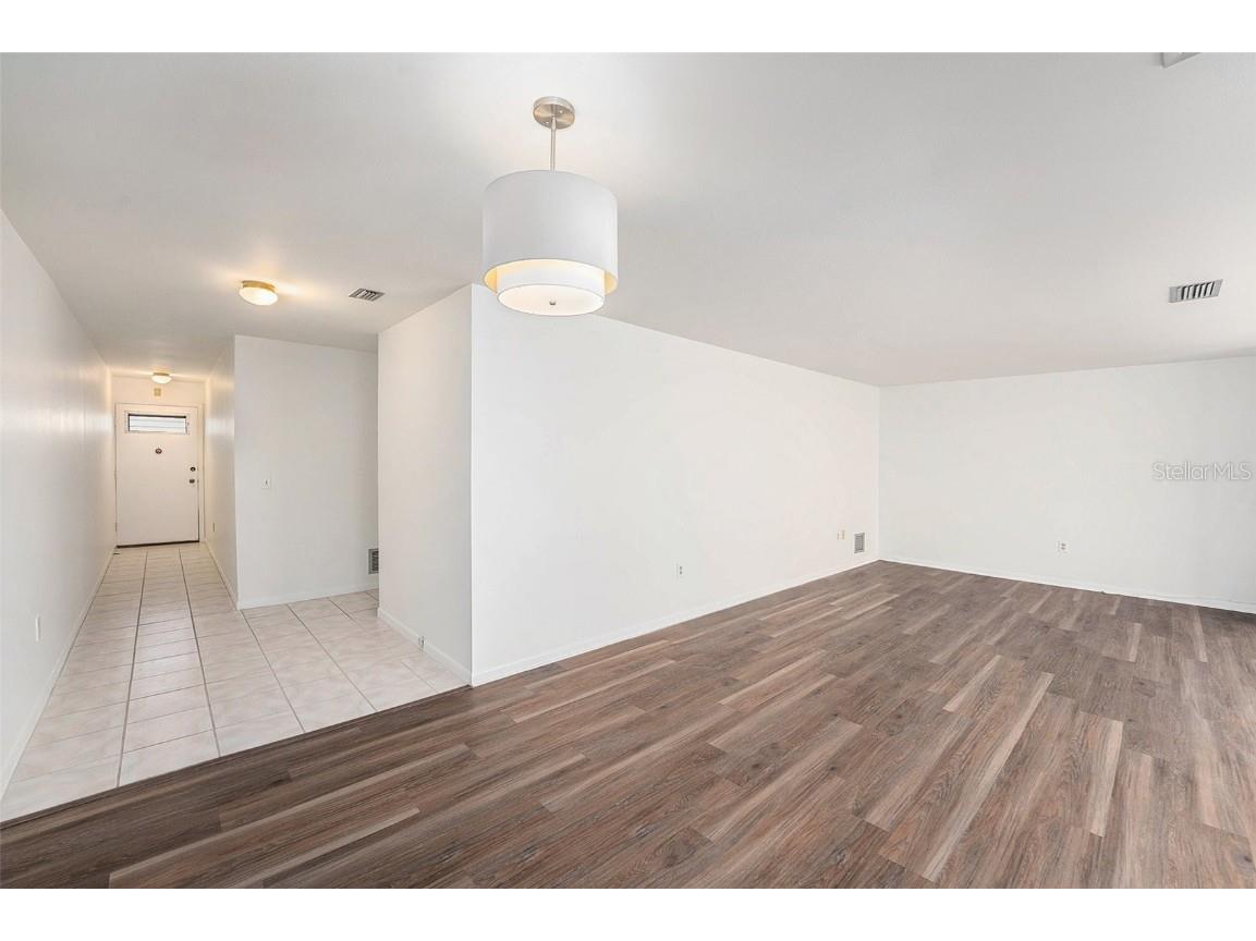 5623 80th Street N #211 Saint Petersburg FL 33709 TB8453308 image13