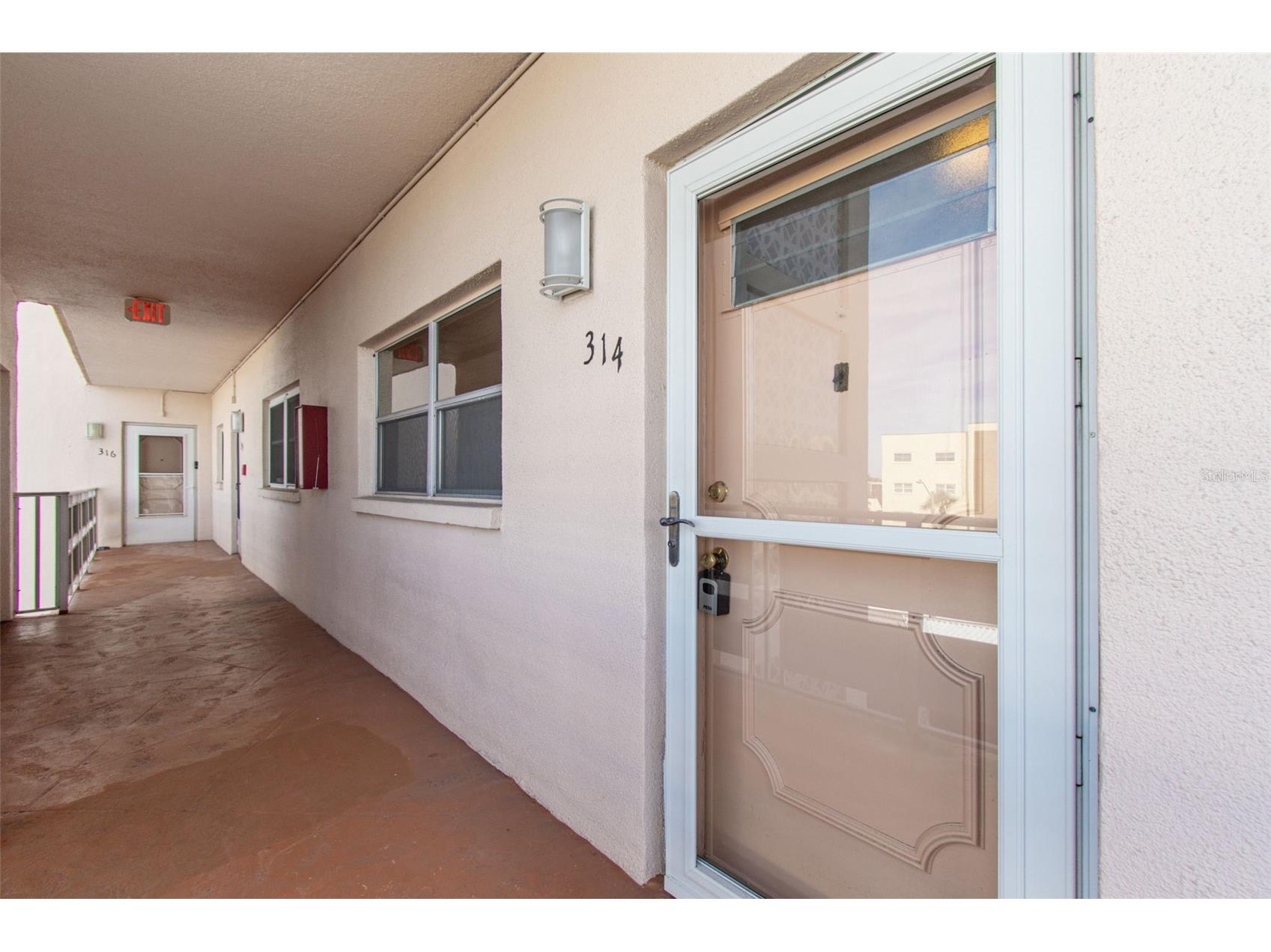 5623 80th Street N #314 Saint Petersburg FL 33709 TB8462934 image2