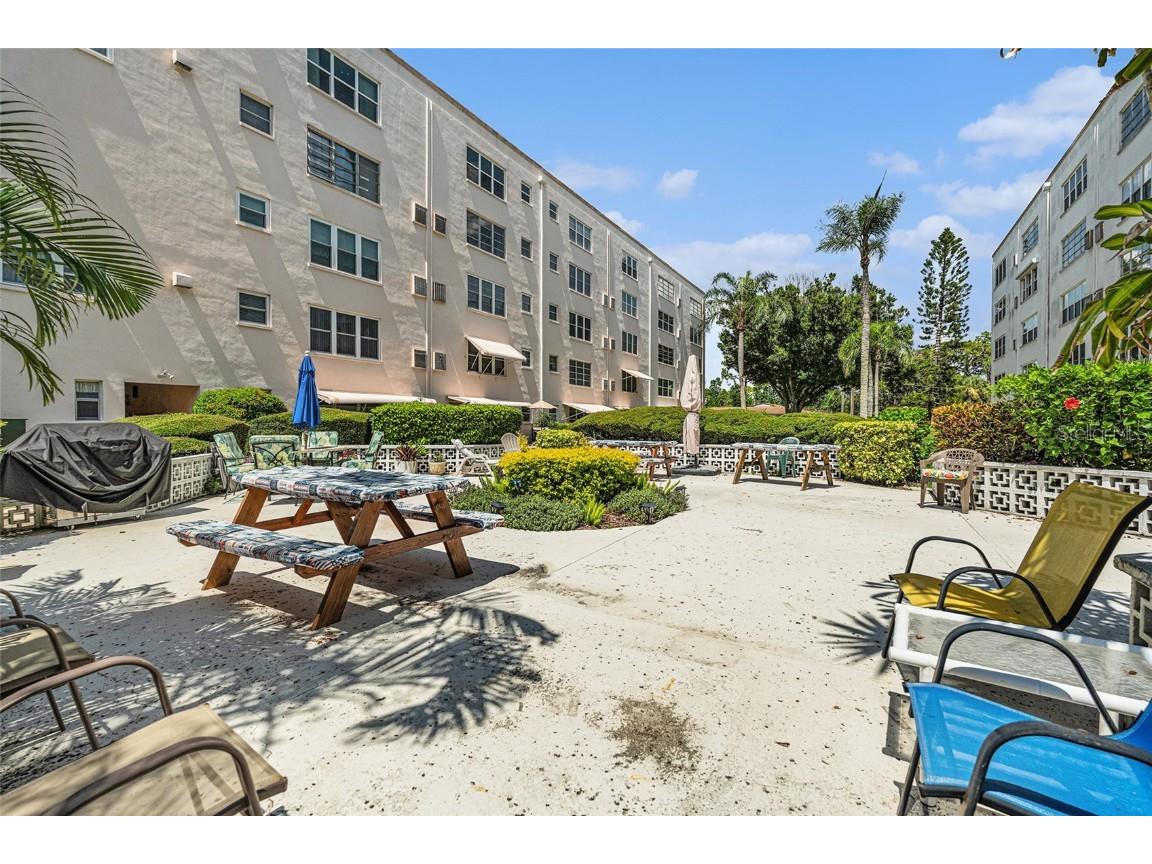 5623 80th Street N #415 Saint Petersburg FL 33709 TB8400646 image11