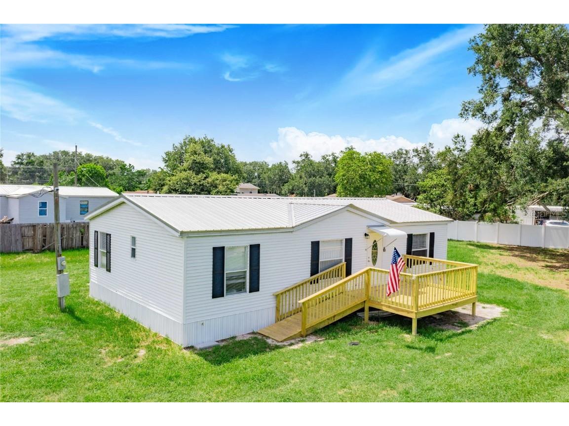 5623 Cherry Tree Court Lakeland FL 33811 L4945970 image1