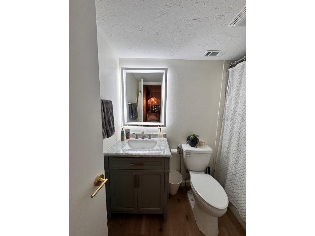 5623 Midnight Pass Road #615 Siesta Key FL 34242 A4674619 image16