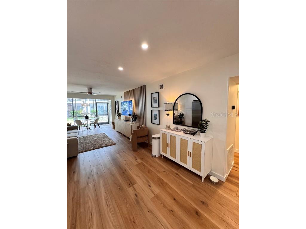 5623 Midnight Pass Road #615 Siesta Key FL 34242 A4674619 image4