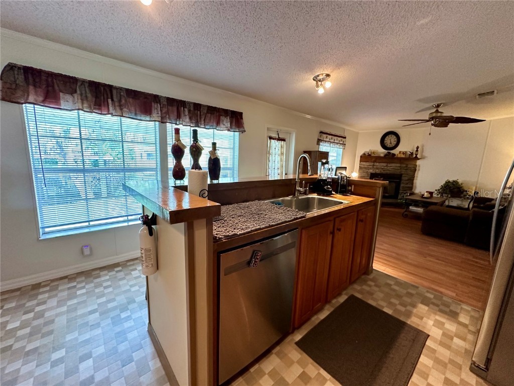 56233 Water Oak Road Astor FL 32102 R4910044 image15