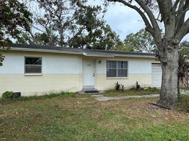 5624 62nd Street N Saint Petersburg FL 33709 TB8335625 image1