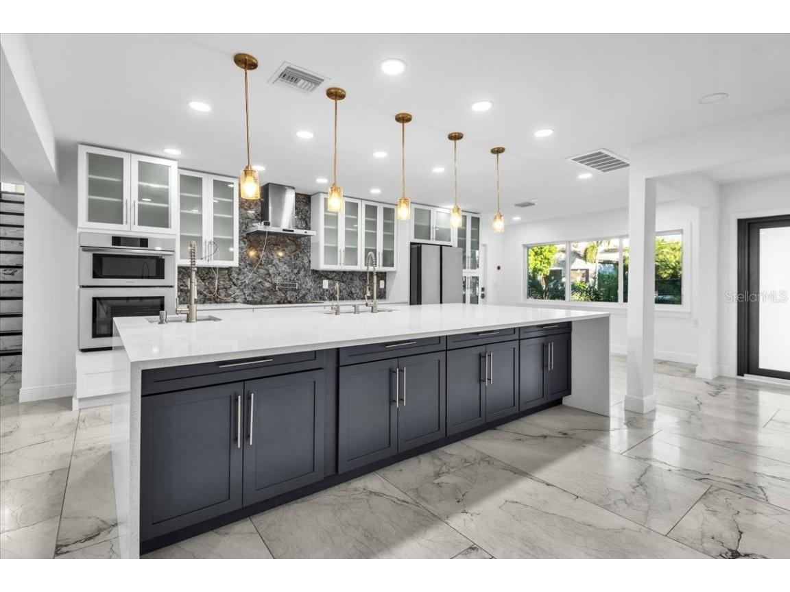 5624 Cape Leyte Drive Sarasota FL 34242 A4670620 image13