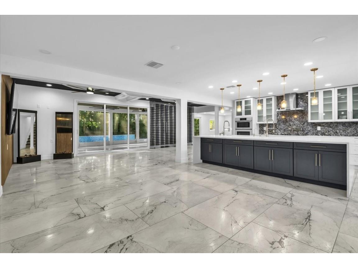 5624 Cape Leyte Drive Sarasota FL 34242 A4670620 image18