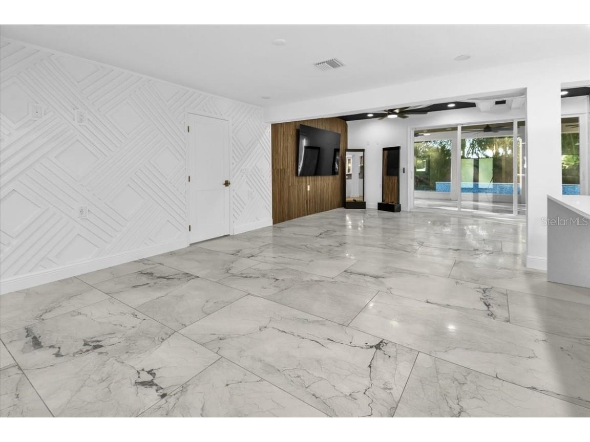 5624 Cape Leyte Drive Sarasota FL 34242 A4670620 image19