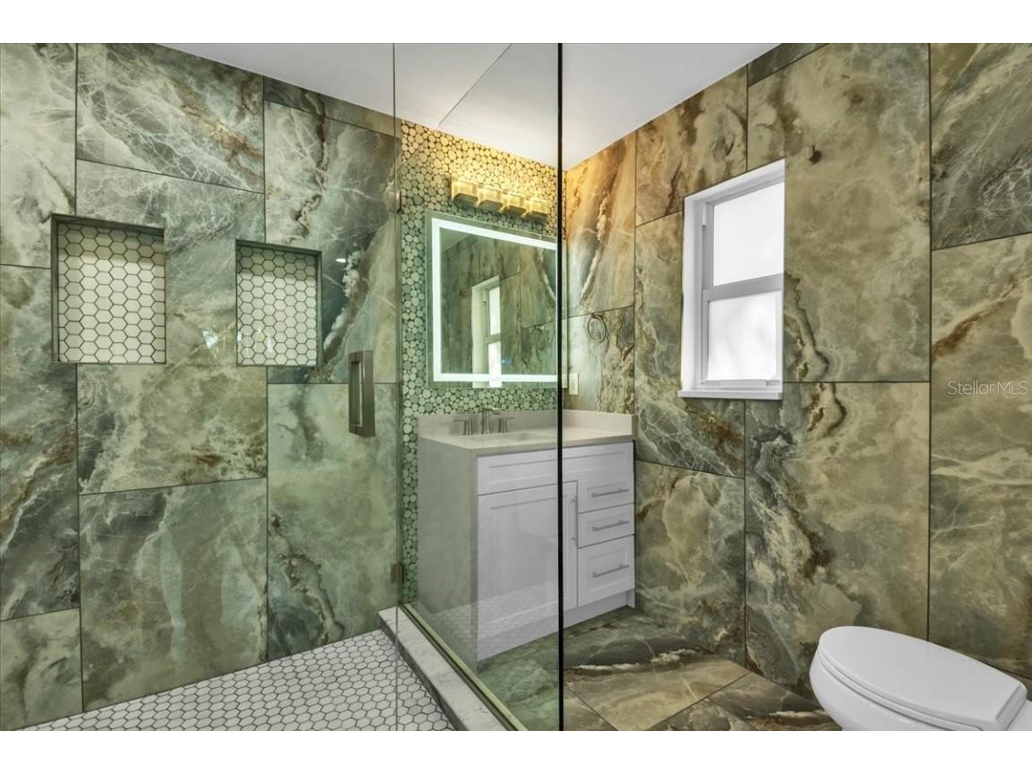 5624 Cape Leyte Drive Sarasota FL 34242 A4670620 image30