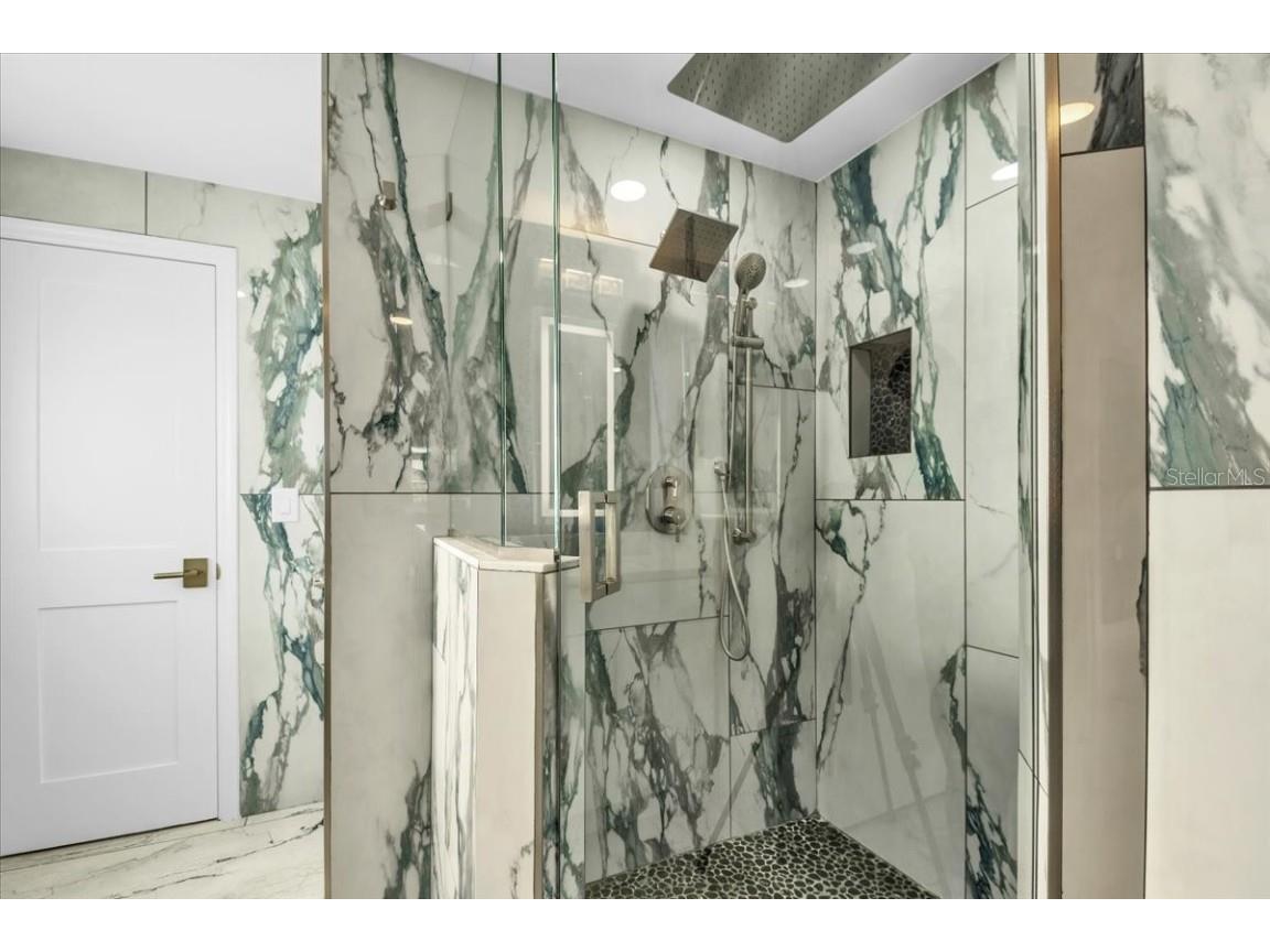 5624 Cape Leyte Drive Sarasota FL 34242 A4670620 image41