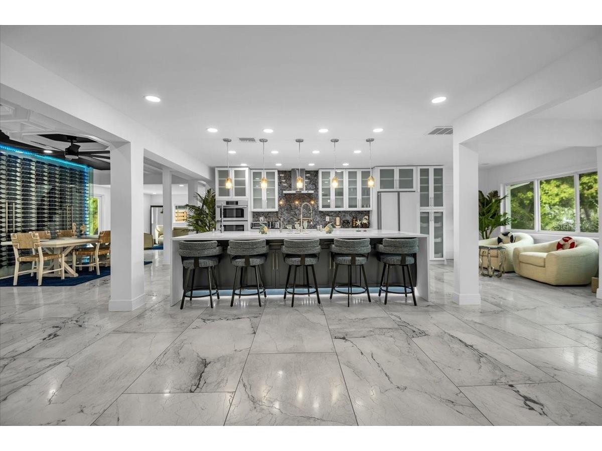 5624 Cape Leyte Drive Sarasota FL 34242 A4684371 image10