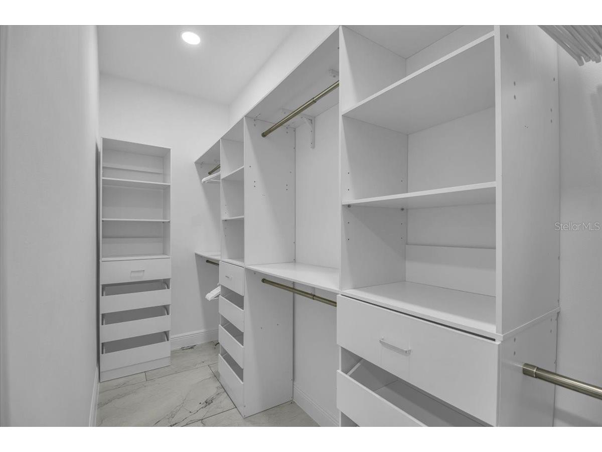 5624 Cape Leyte Drive Sarasota FL 34242 A4684371 image28