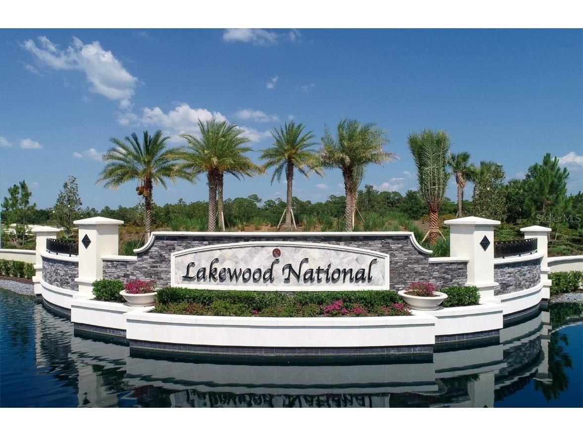 5624 Palmer Circle #105 Bradenton FL 34211 A4649523 image2