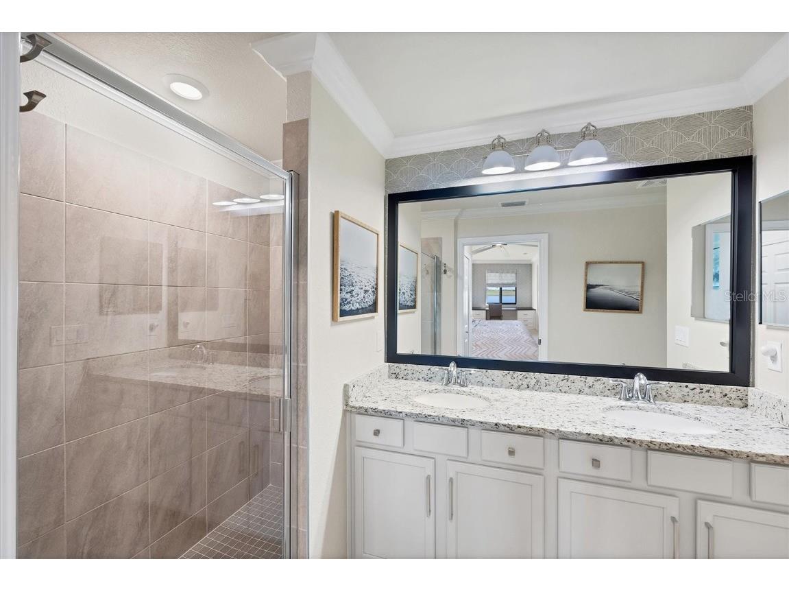 5624 Palmer Circle #105 Bradenton FL 34211 A4649523 image24
