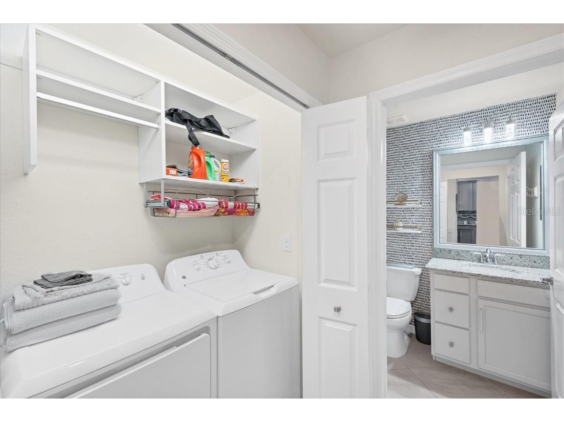 5624 Palmer Circle #105 Bradenton FL 34211 A4649523 image29